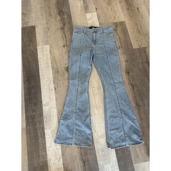 Hollister Jeans Womens 29 High Rise Flare Light Wash Soft Stretch 31 Inseam - Picture 1 of 7